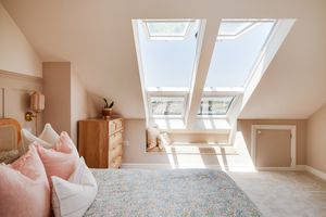 Bedroom- click for photo gallery